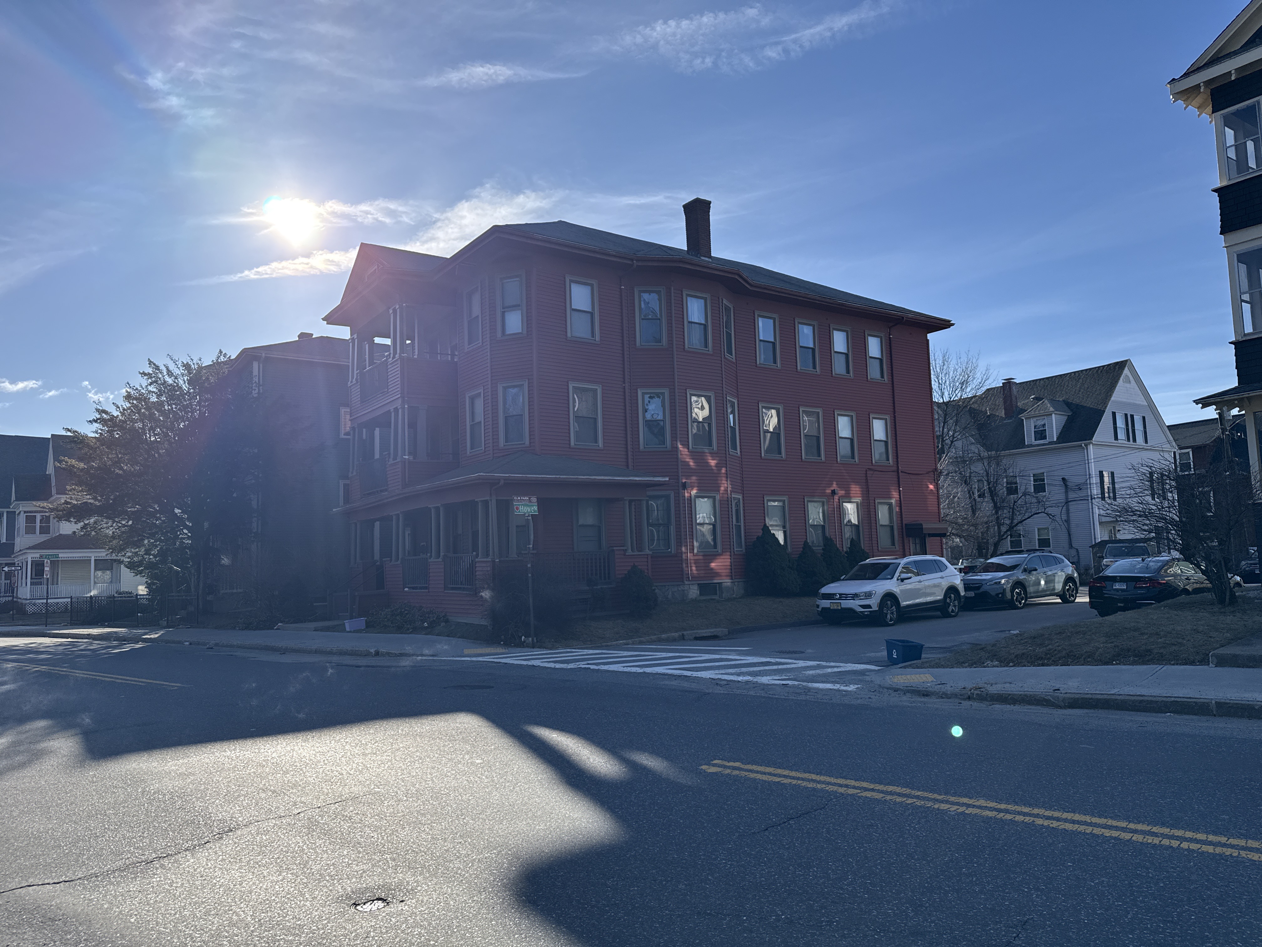 167 Highland St - Photo 3