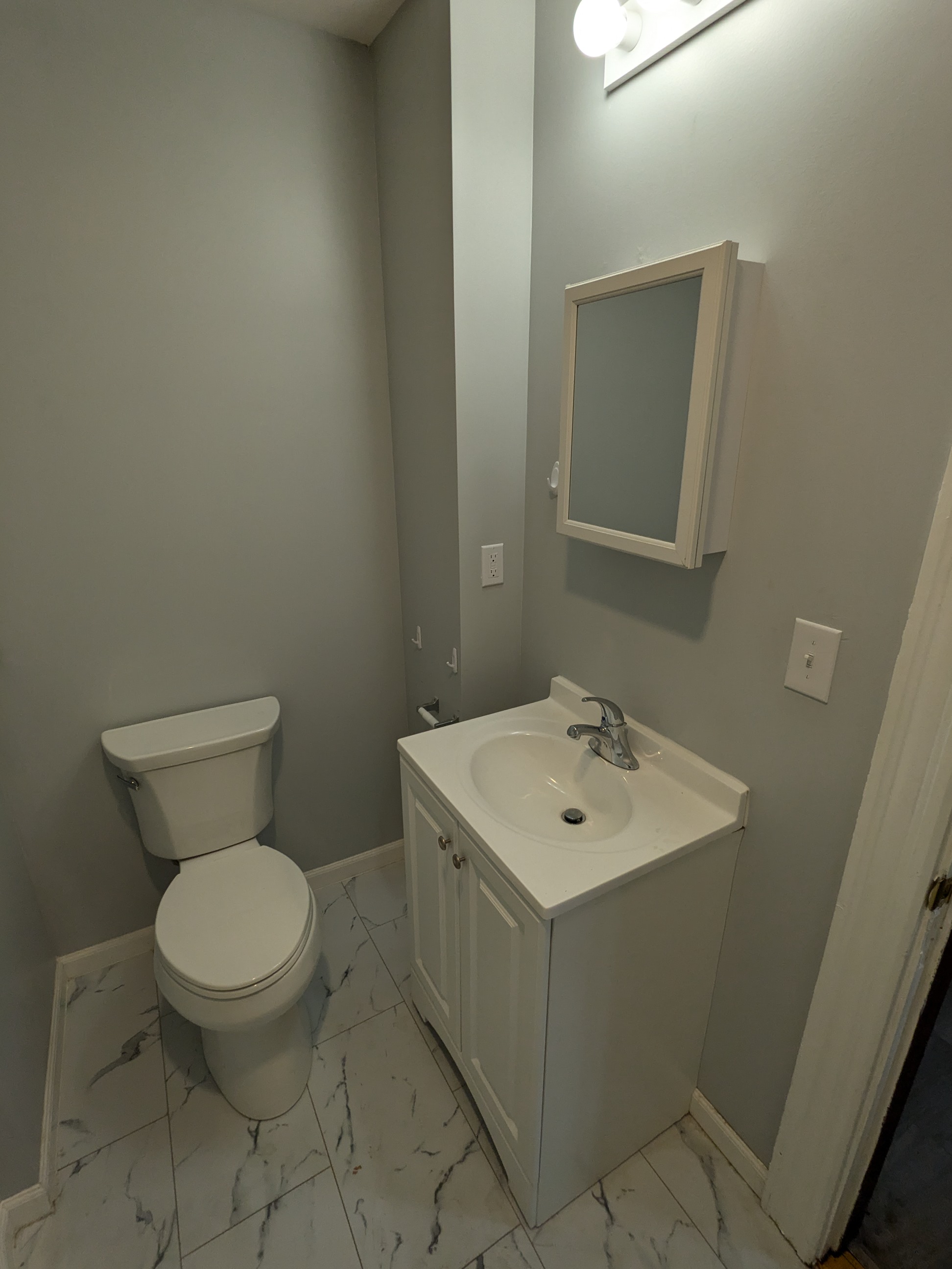 172 Russell St - Photo 18