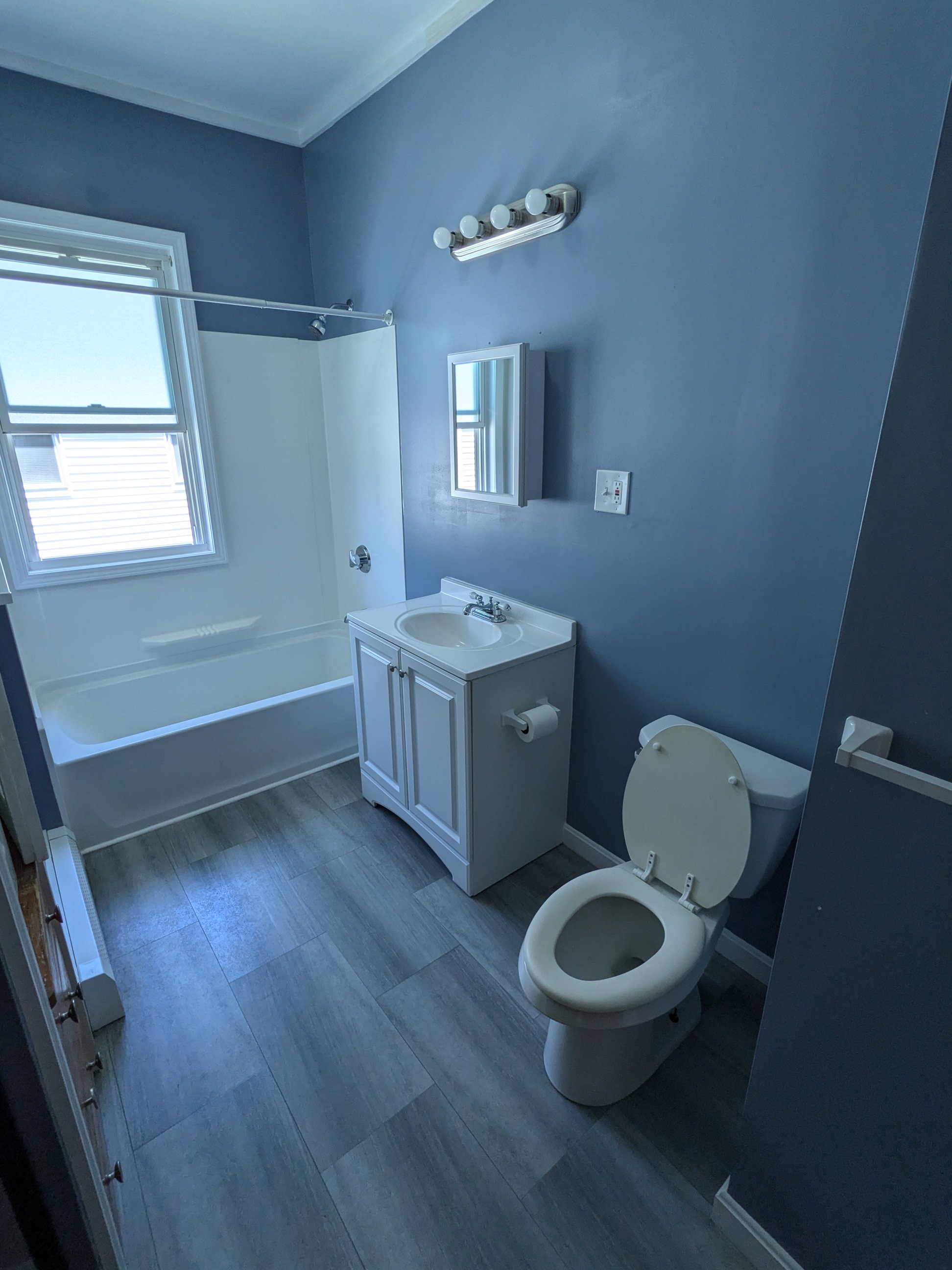 176 Russell St - Photo 6