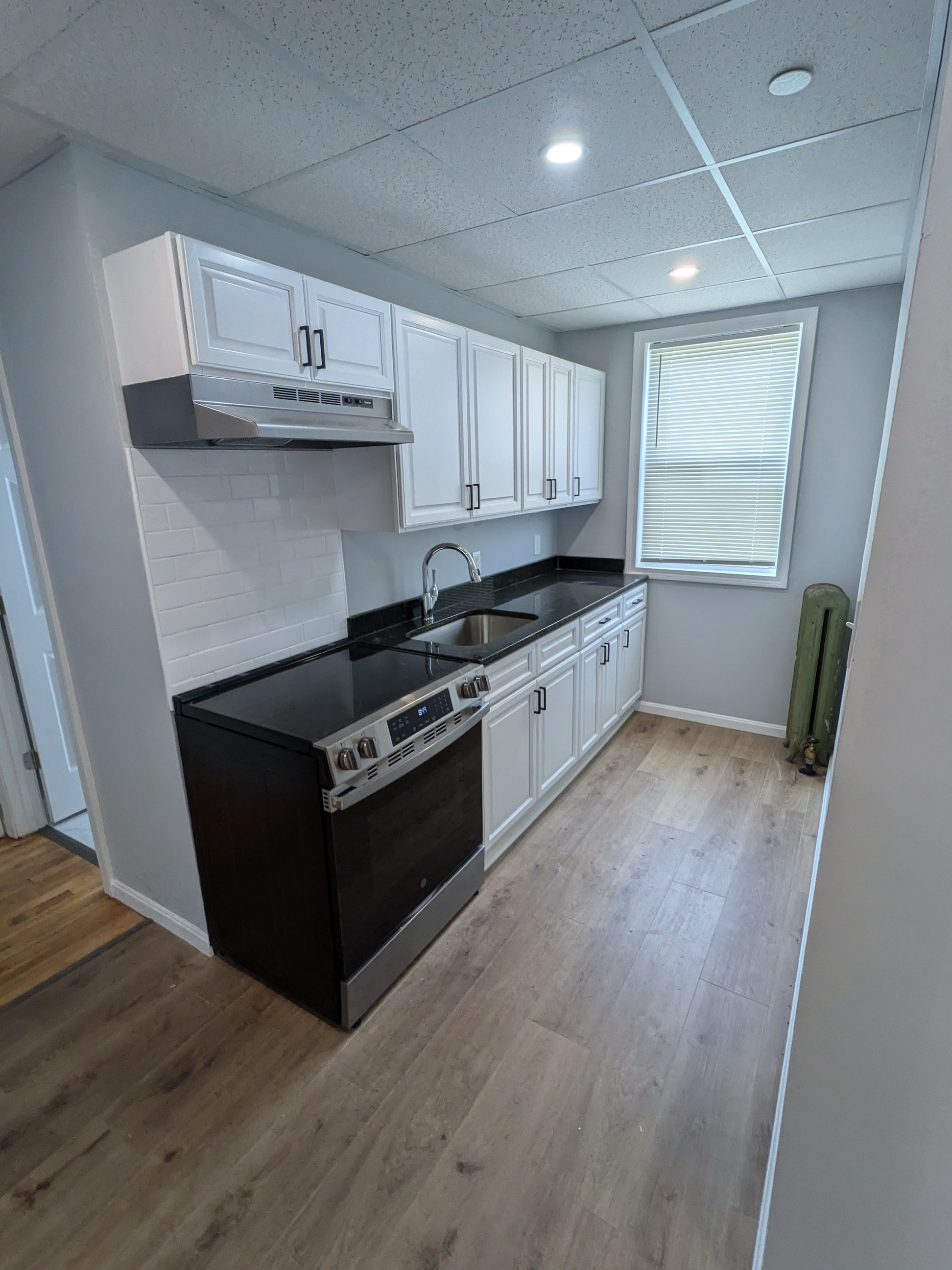 188 Park Ave - Photo 8