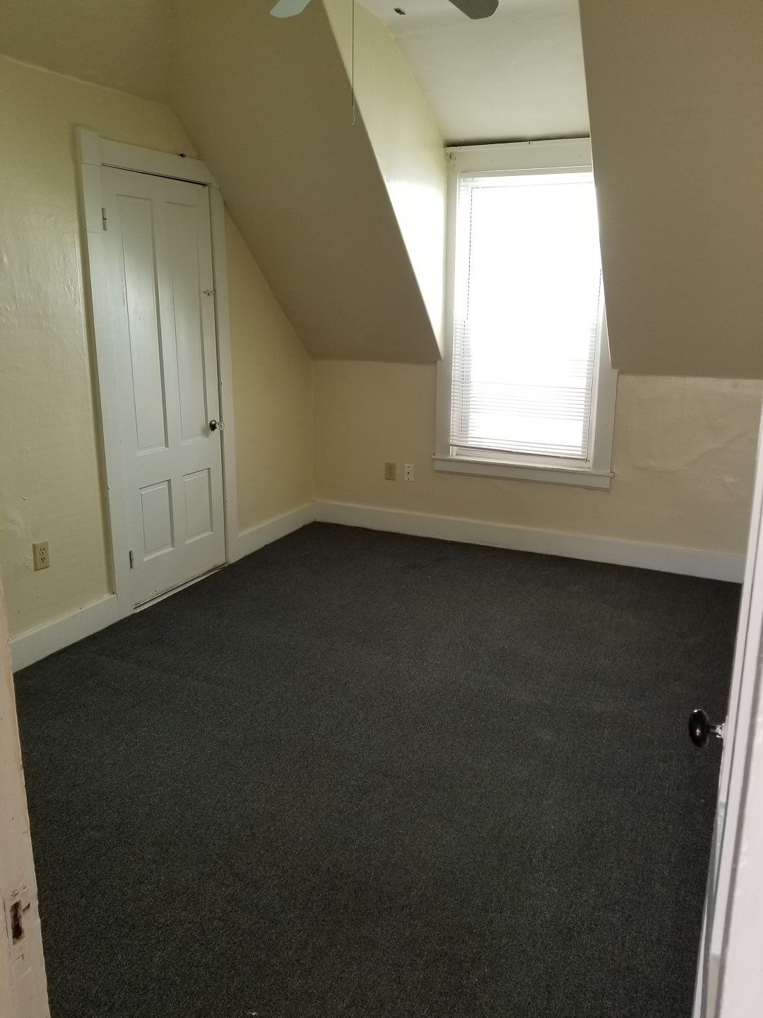 26 Lee St - Photo 12