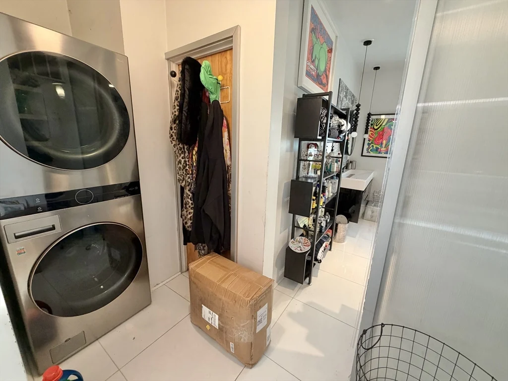 87 Oxford Ave # 1, Cambridge MA 02138 - Photo 9