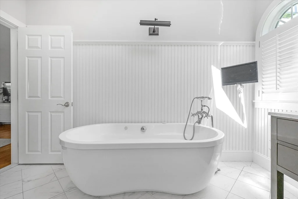 442 Bay Lane, Barnstable MA 02632 - Photo 17