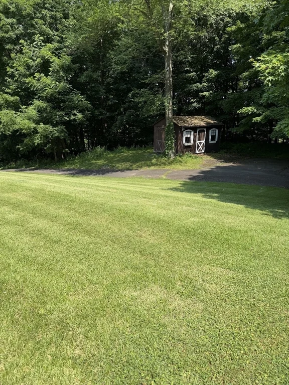 412 Wilbraham Rd, Hampden MA 01036 - Photo 26