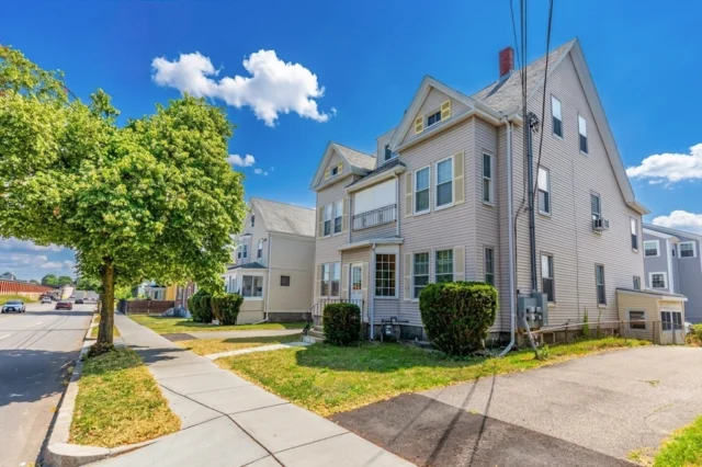 245-247 Newport Ave, Quincy MA 02170 - Preview 2
