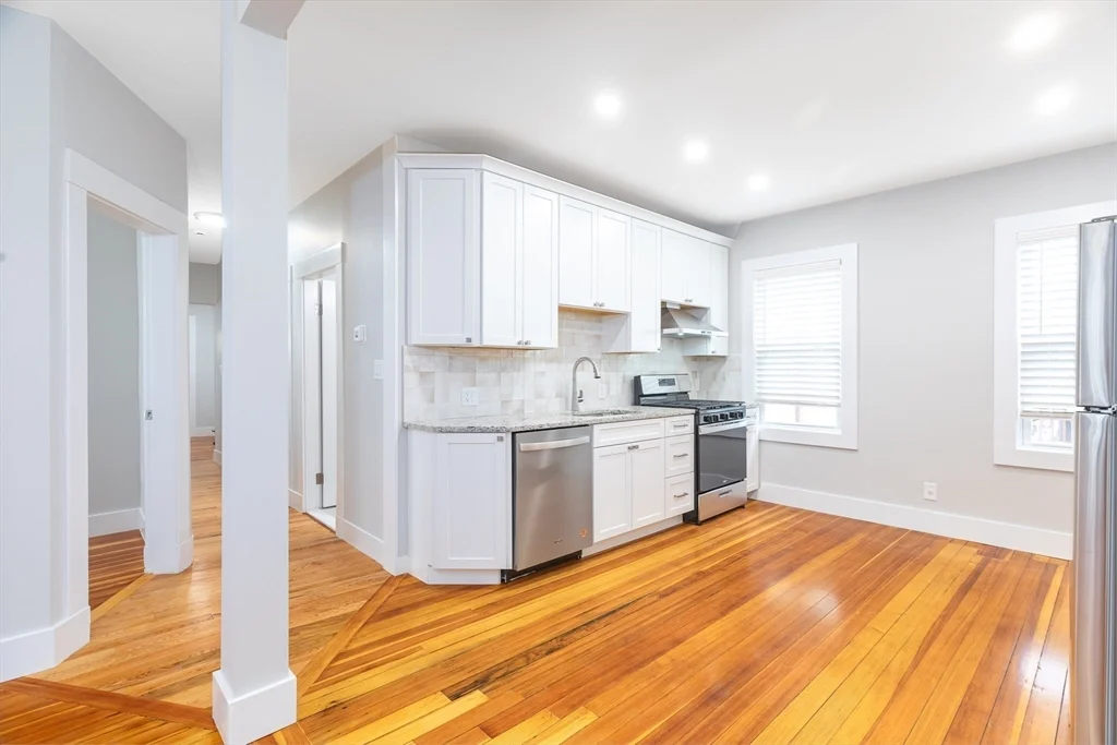 30 Presley Street # 30, Malden MA 02148 - Photo 3