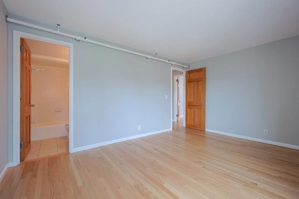 872 Massachusetts Avenue # 401, Cambridge MA 02139 - Photo 19