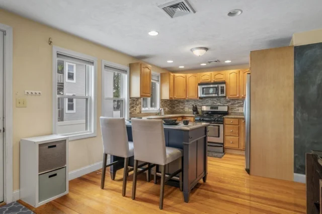 75 Green St # 1, Reading MA 01867 - Preview 5