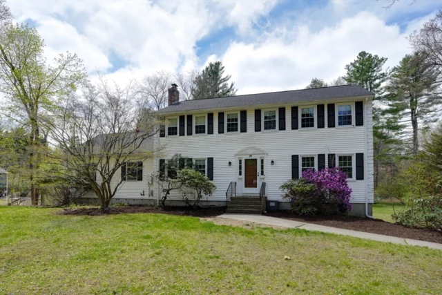 15 Bullard St, Holliston MA 01746 - Preview 1