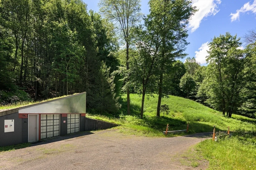 2 Laurel Hill Dr, Leverett MA 01054 - Photo 35