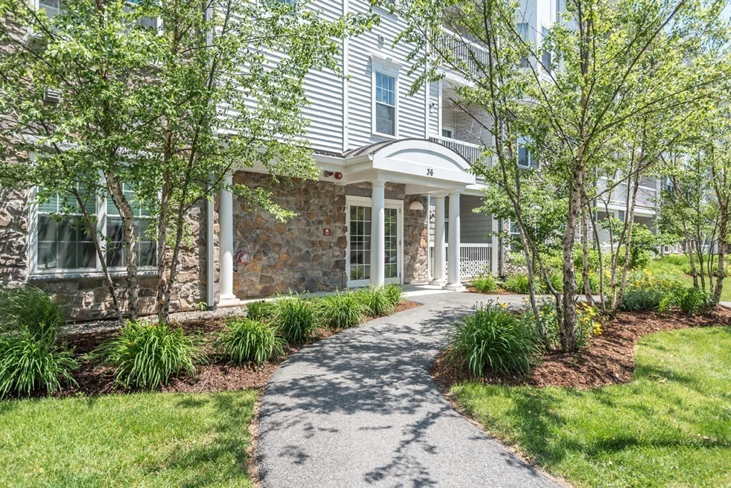 36 Augustus Ct # 4009, Reading MA 01867 - Photo 3