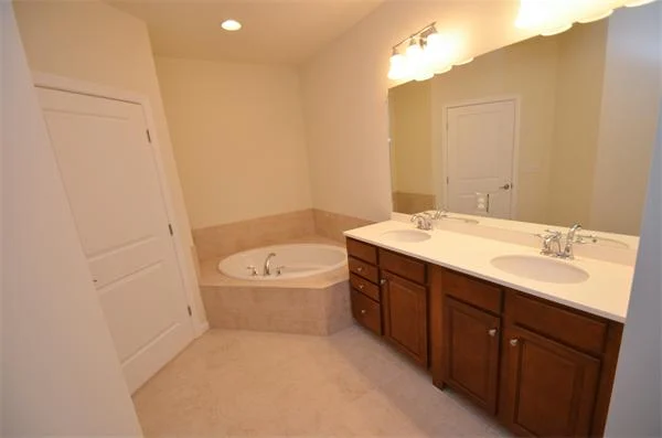9 Abigail Way # 4010, Reading MA 01867 - Photo 10