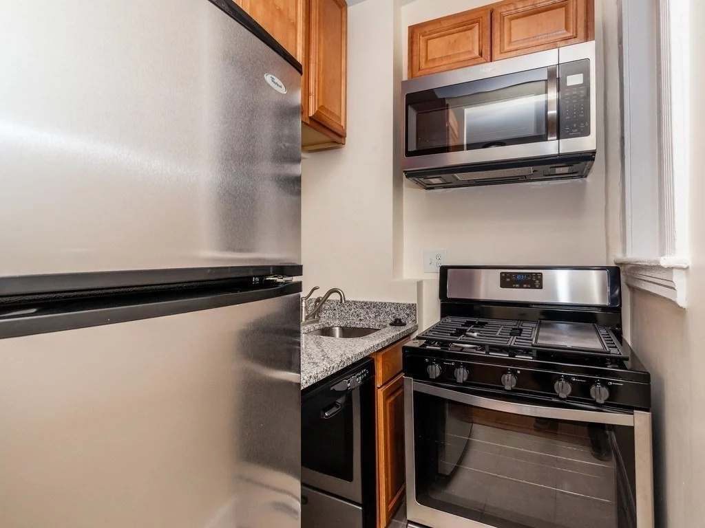 65 Burbank # 17, Boston MA 02115 - Photo 9