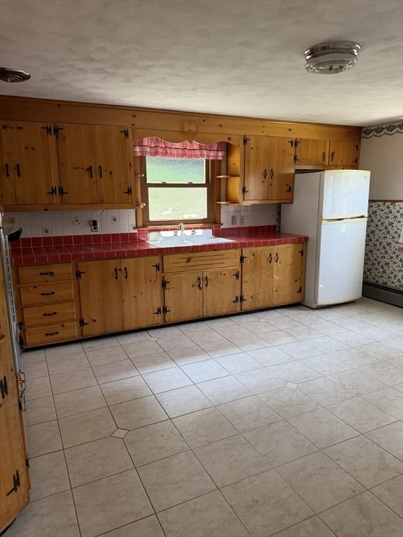 412 Wilbraham Rd, Hampden MA 01036 - Photo 8