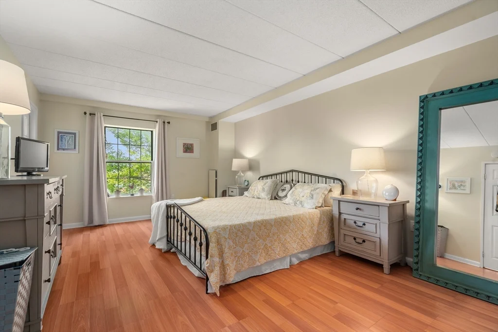 200 Captains Row # 408, Chelsea MA 02150 - Photo 8
