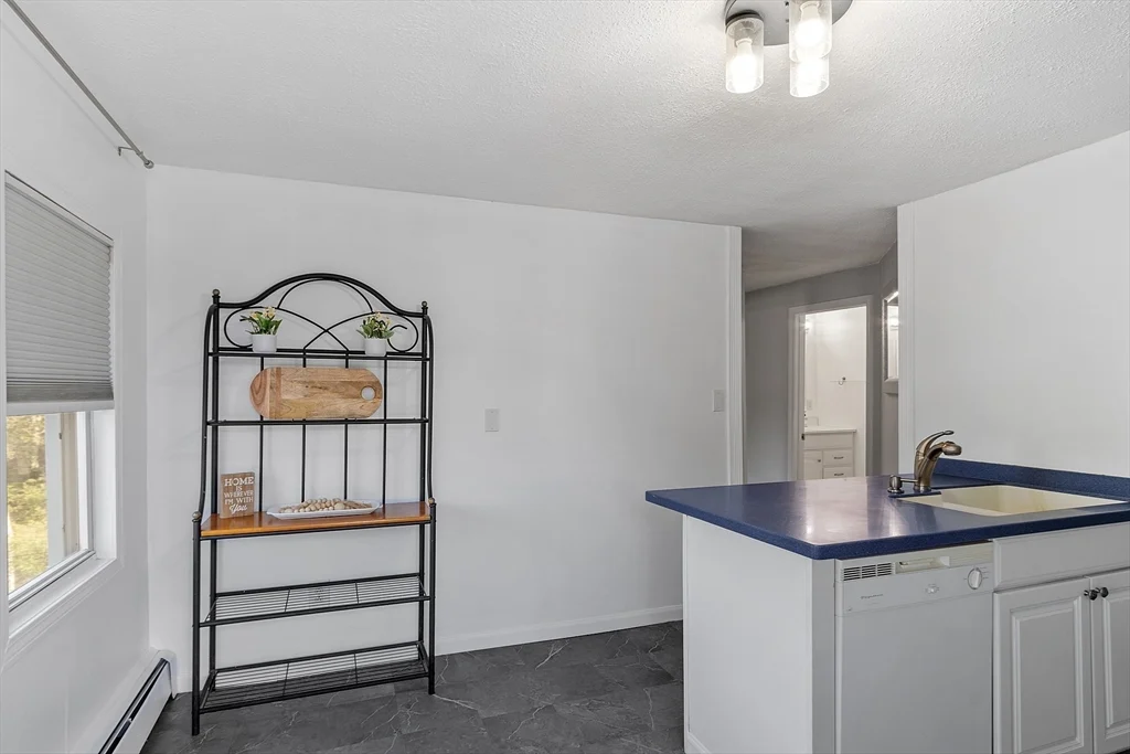 28 Salem St # 6, Reading MA 01867 - Photo 5