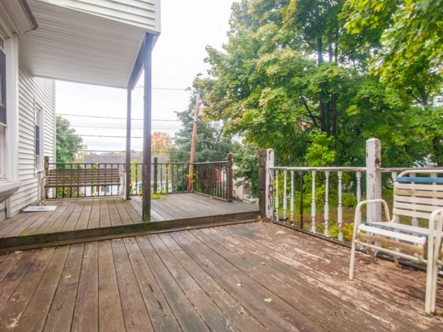23 Locust St, Reading MA 01867 - Preview 10