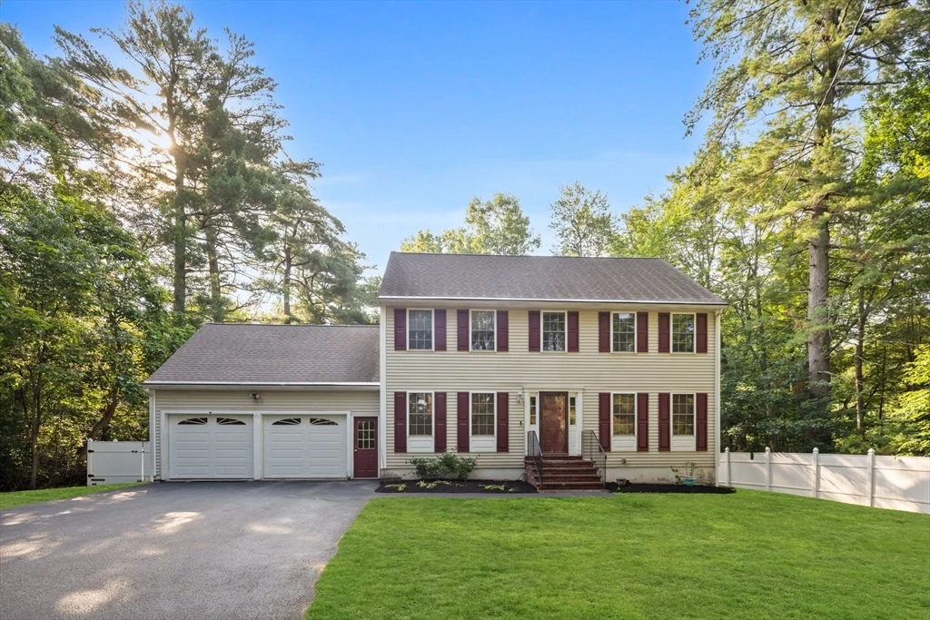 98 Park Ave, Wilmington MA 01887 - Photo 2
